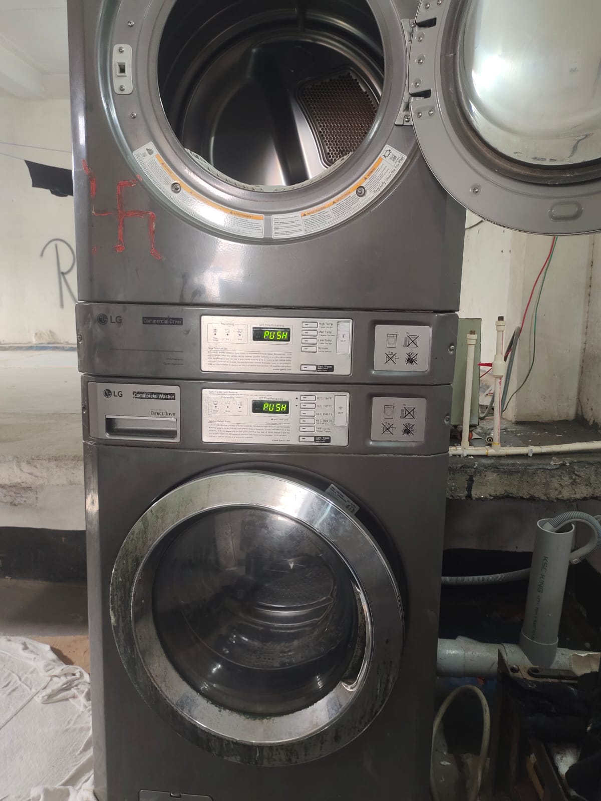  Laundry and dry-cleaning business slider image